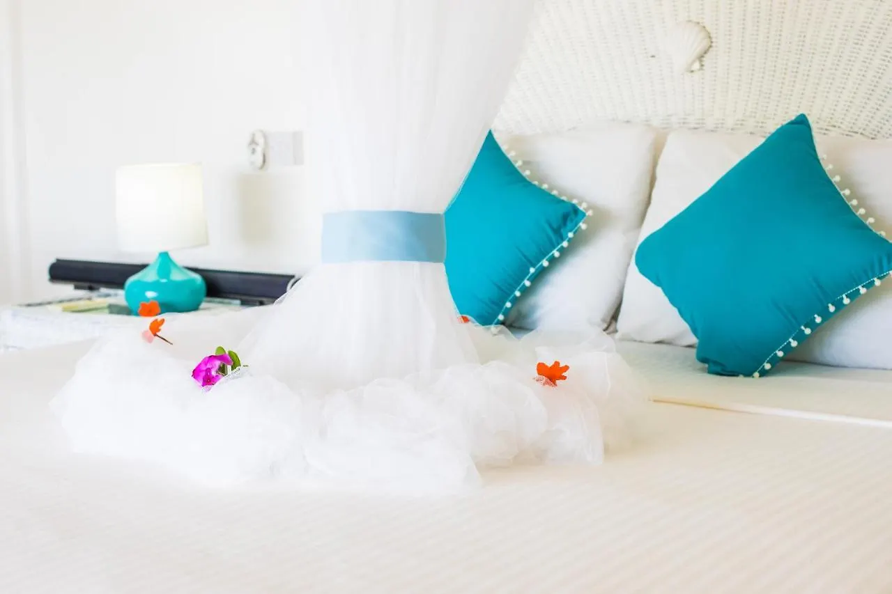 Hotel Beach Cottages - 200 Meters From Town Center Clifton