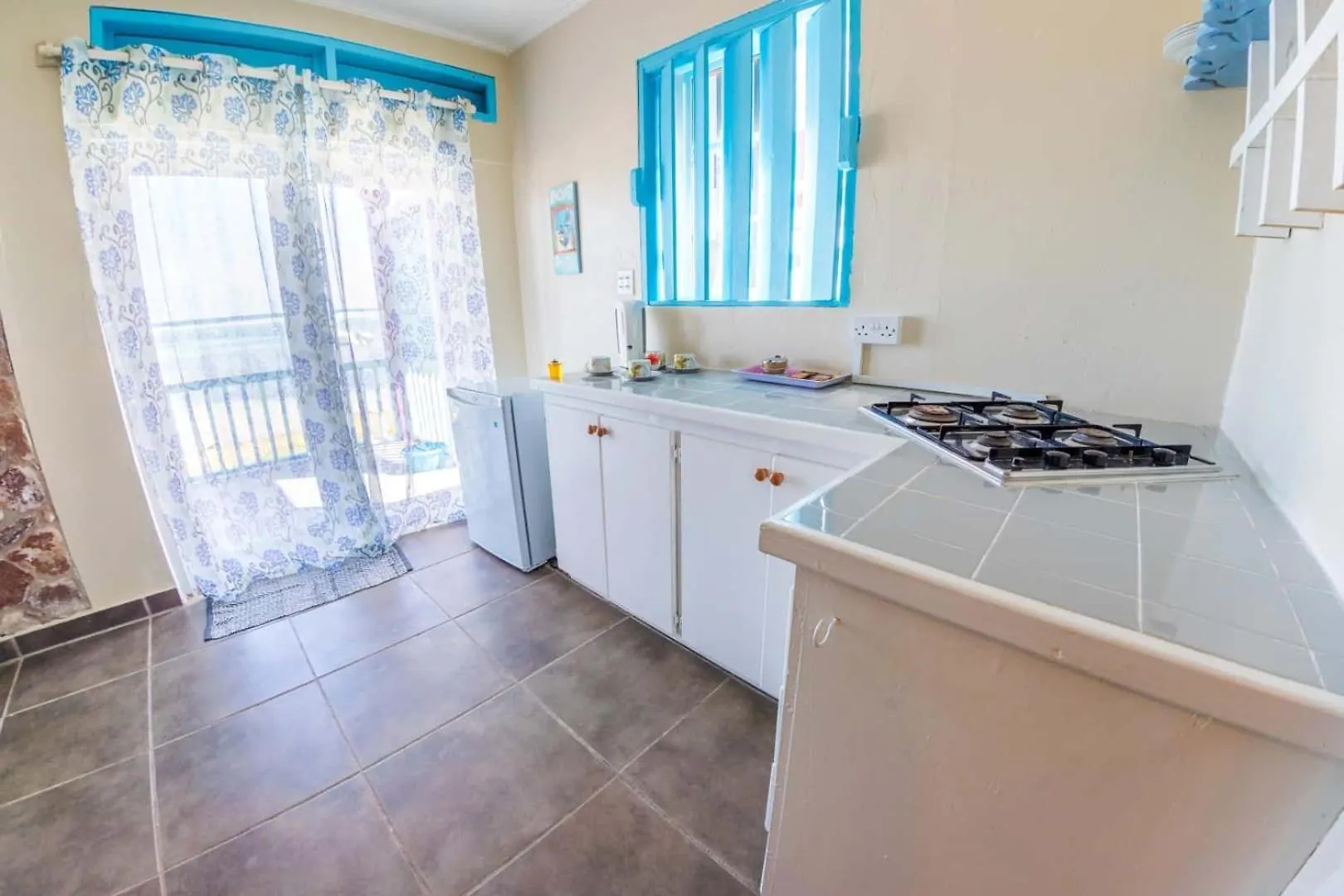 Beach Cottages - 200 Meters From Town Center Clifton Hotel