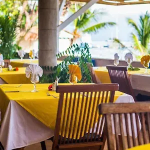 3* Hotel Bougainvilla